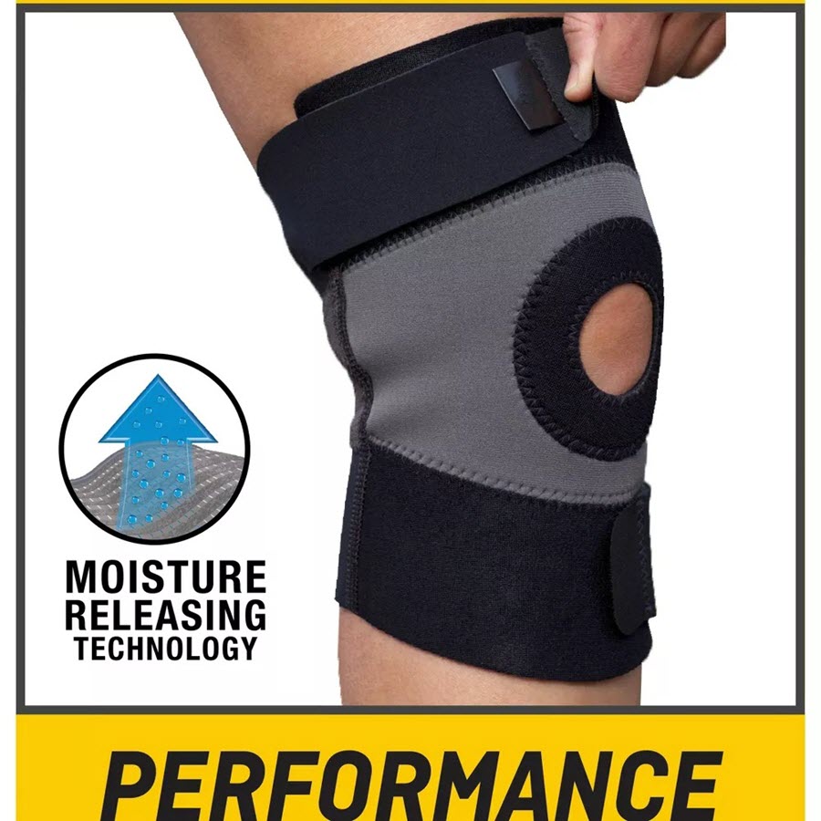 FUTURO Performance Knee Support, Moderate Support, Small 45694EN