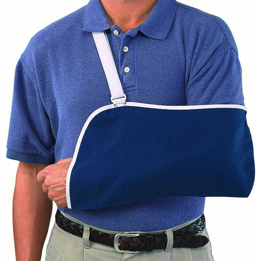 Mueller Sport Care Maximum Support Level Adjustable Arm Sling